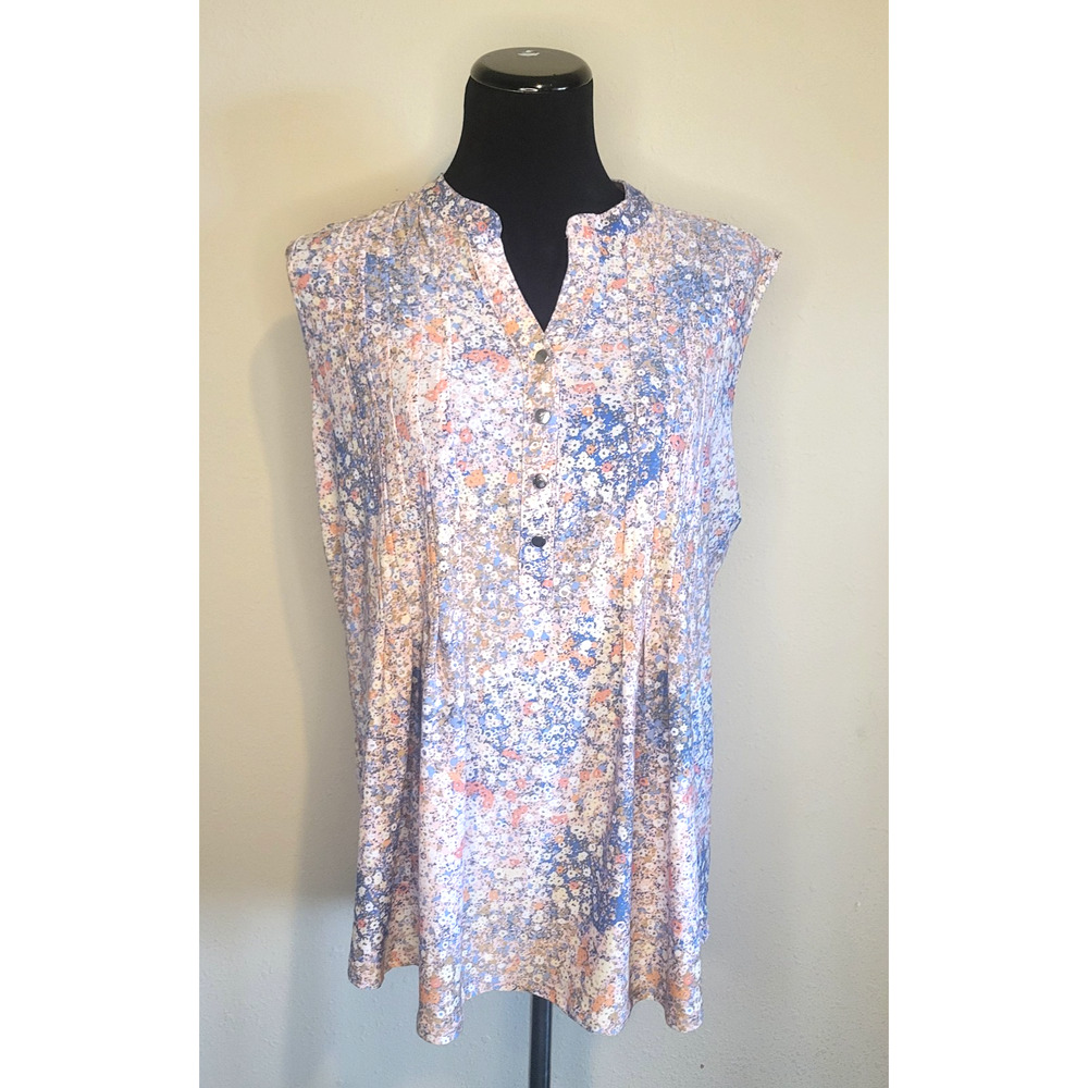 Roz & Ali Sleeveless Pintuck Blouse 1X Pastel Floral V Neck Top Plus Size